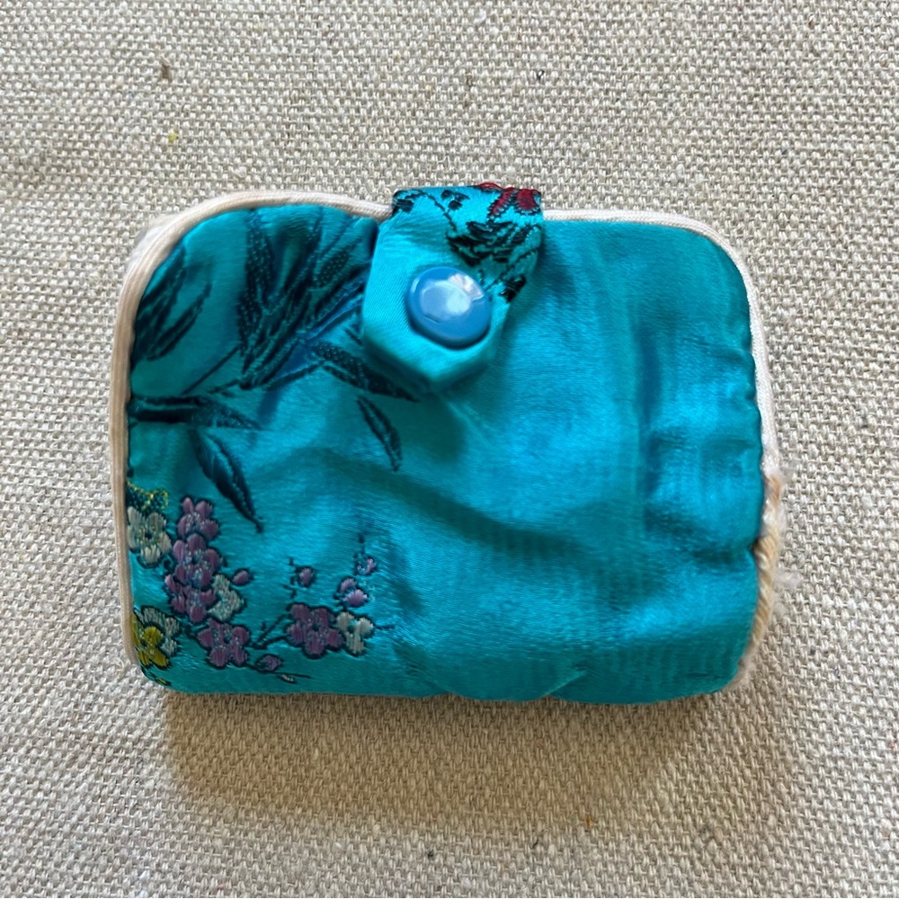 Vintage Change Purse / Wallet with Zipper and Snap Closure